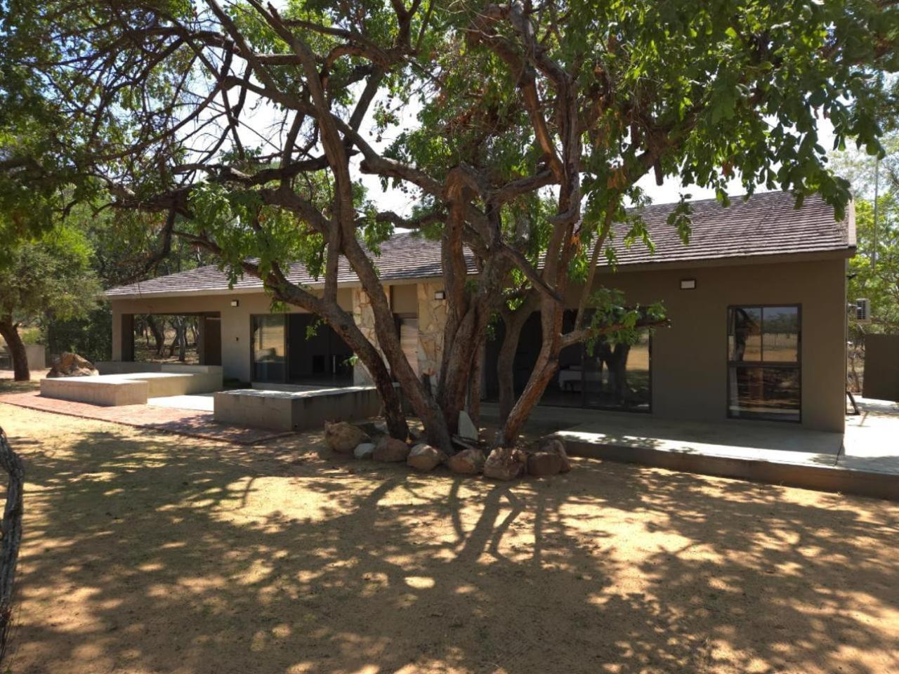 Kigeni Safari Lodge & Spa Vaalwater Exterior photo